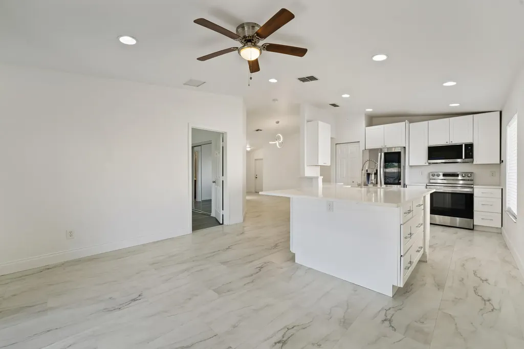 1899 Newport Isle Boulevard Port St Lucie FL 34953