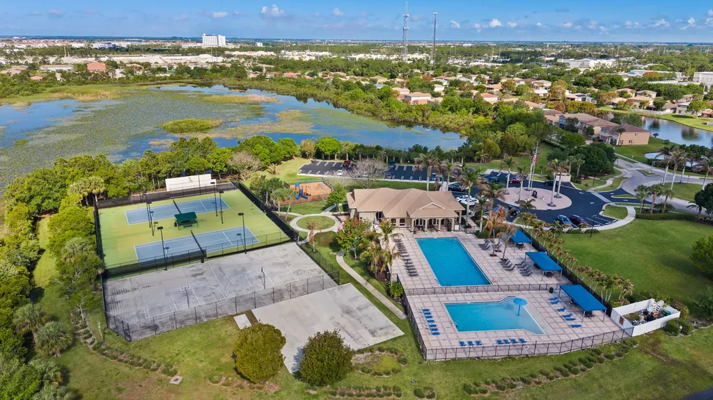 1899 Newport Isle Boulevard Port St Lucie FL 34953