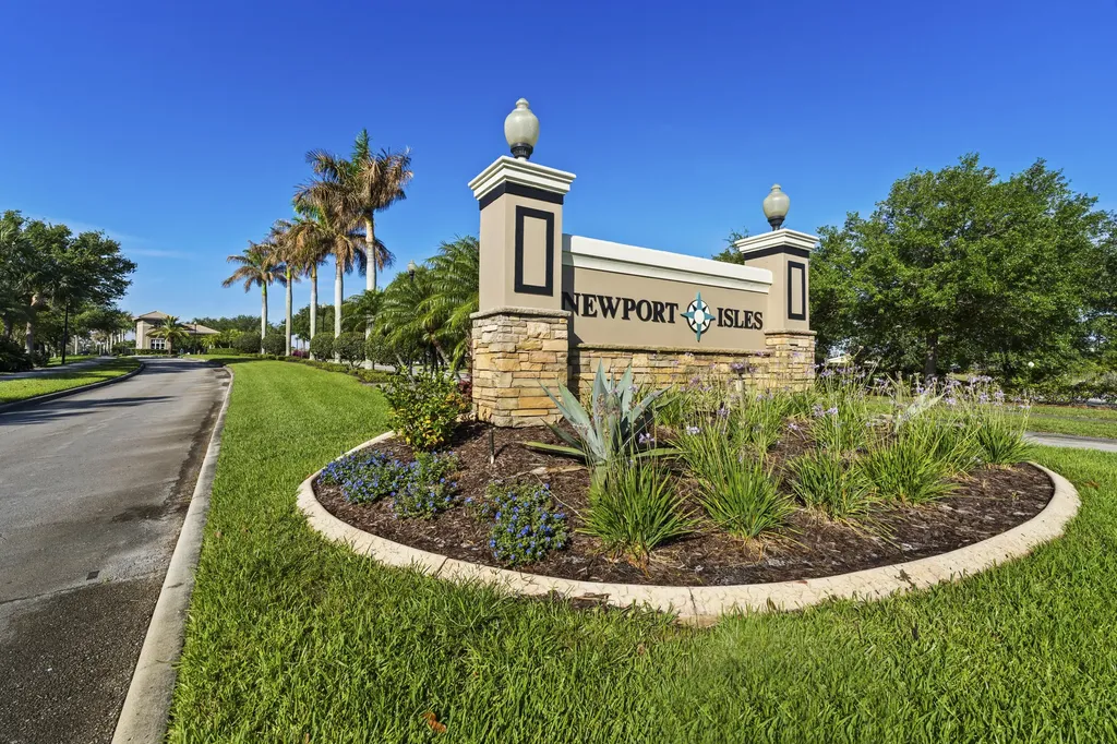 1899 Newport Isle Boulevard Port St Lucie FL 34953