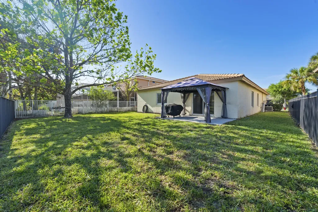 1899 Newport Isle Boulevard Port St Lucie FL 34953