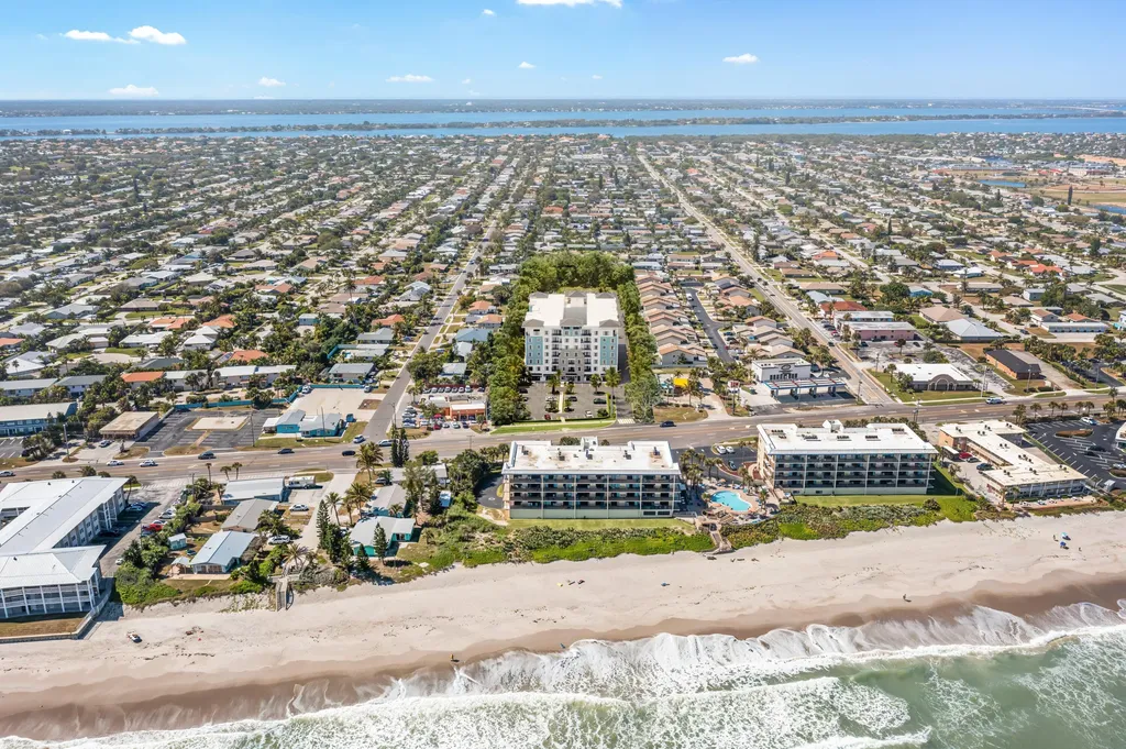 1230 Jimmy Buffett Memorial Highway Satellite Beach FL 32937