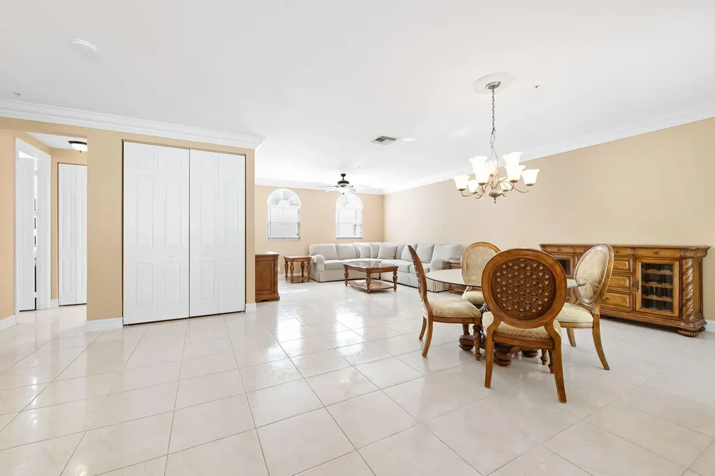 3237 NE 13th Street NE Pompano Beach FL 33062