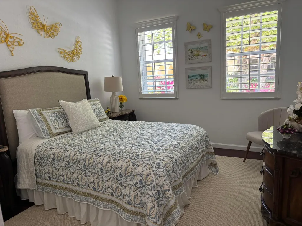 140 Via Rosina Jupiter FL 33458