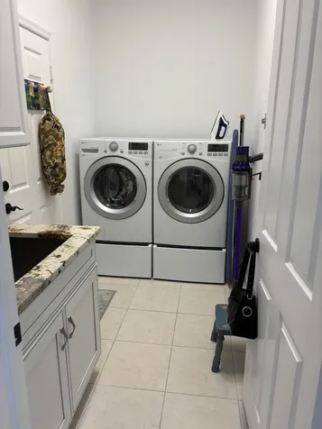 140 Via Rosina Jupiter FL 33458