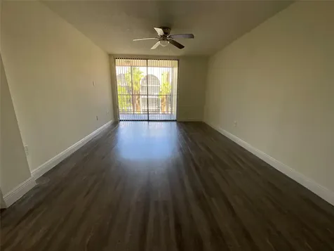 18335 NW 68 Avenue Hialeah FL 33015