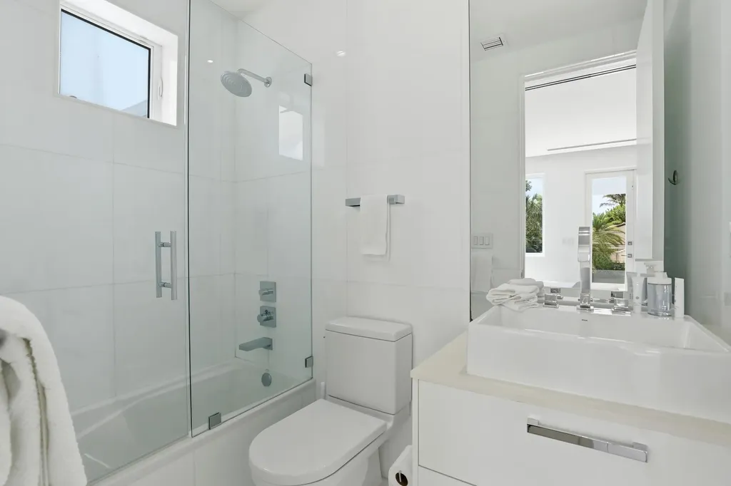3017 N Atlantic Boulevard Fort Lauderdale FL 33308