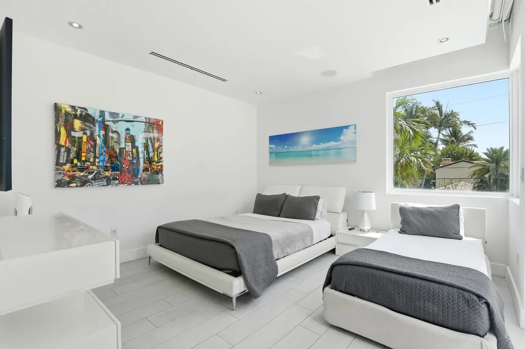 3017 N Atlantic Boulevard Fort Lauderdale FL 33308