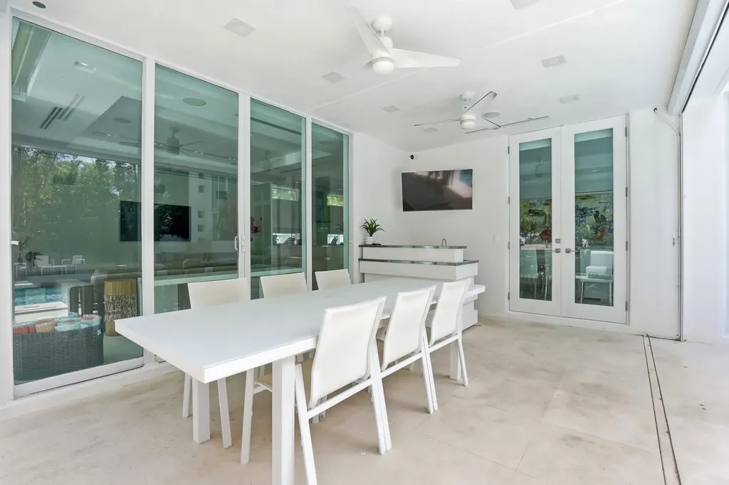 3017 N Atlantic Boulevard Fort Lauderdale FL 33308