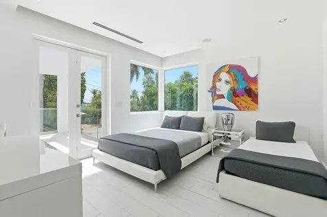 3017 N Atlantic Boulevard Fort Lauderdale FL 33308