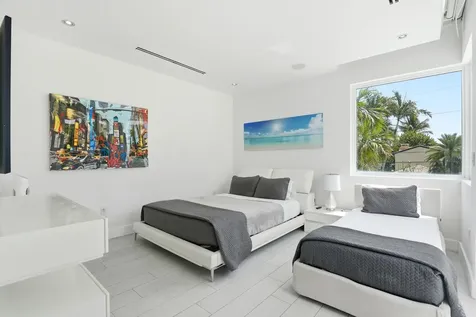 3017 N Atlantic Boulevard Fort Lauderdale FL 33308