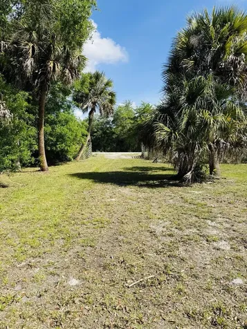 19636 NW 272nd Street Okeechobee FL 34972