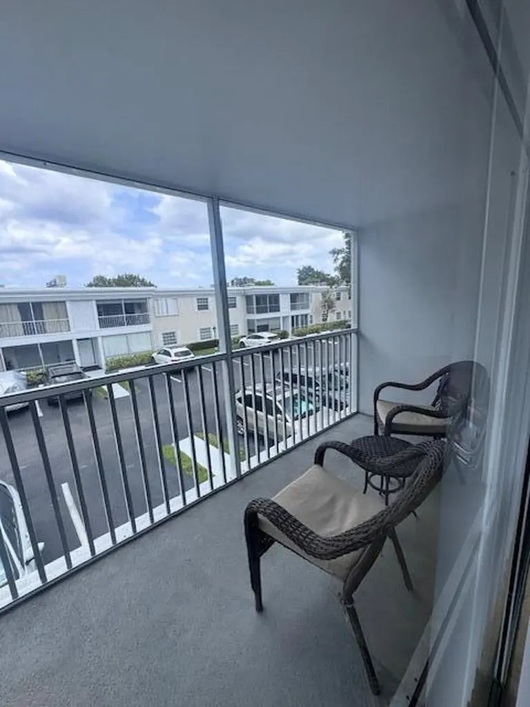 6475 Bay Club Drive Fort Lauderdale FL 33308