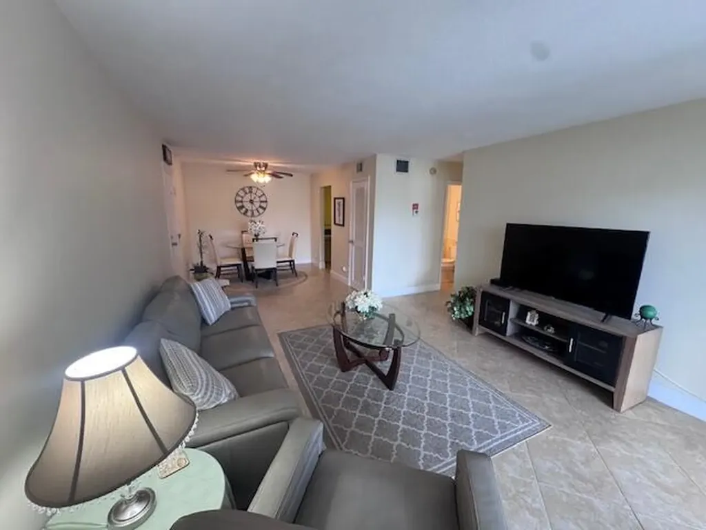 6475 Bay Club Drive Fort Lauderdale FL 33308