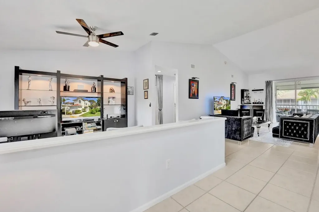 7669 Springwater Place Boynton Beach FL 33437