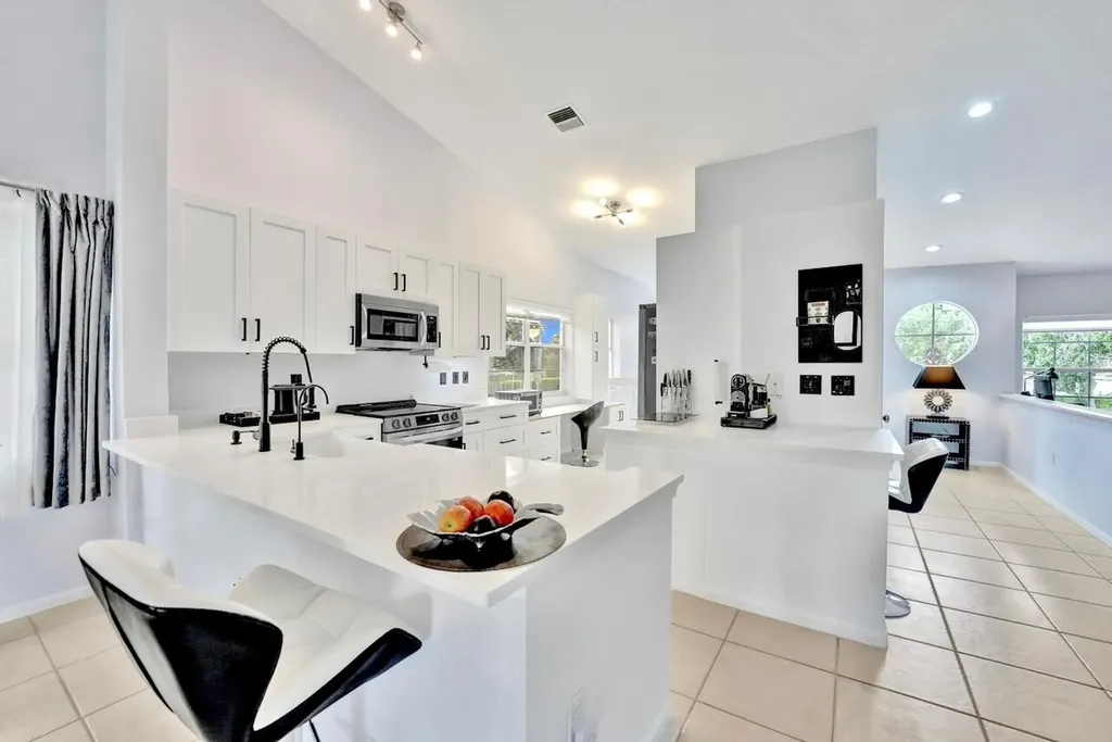 7669 Springwater Place Boynton Beach FL 33437