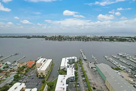 200 Waterway Drive S Lantana FL 33462
