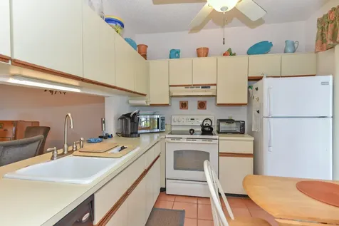 1637 NE Nautical Place Jensen Beach FL 34957