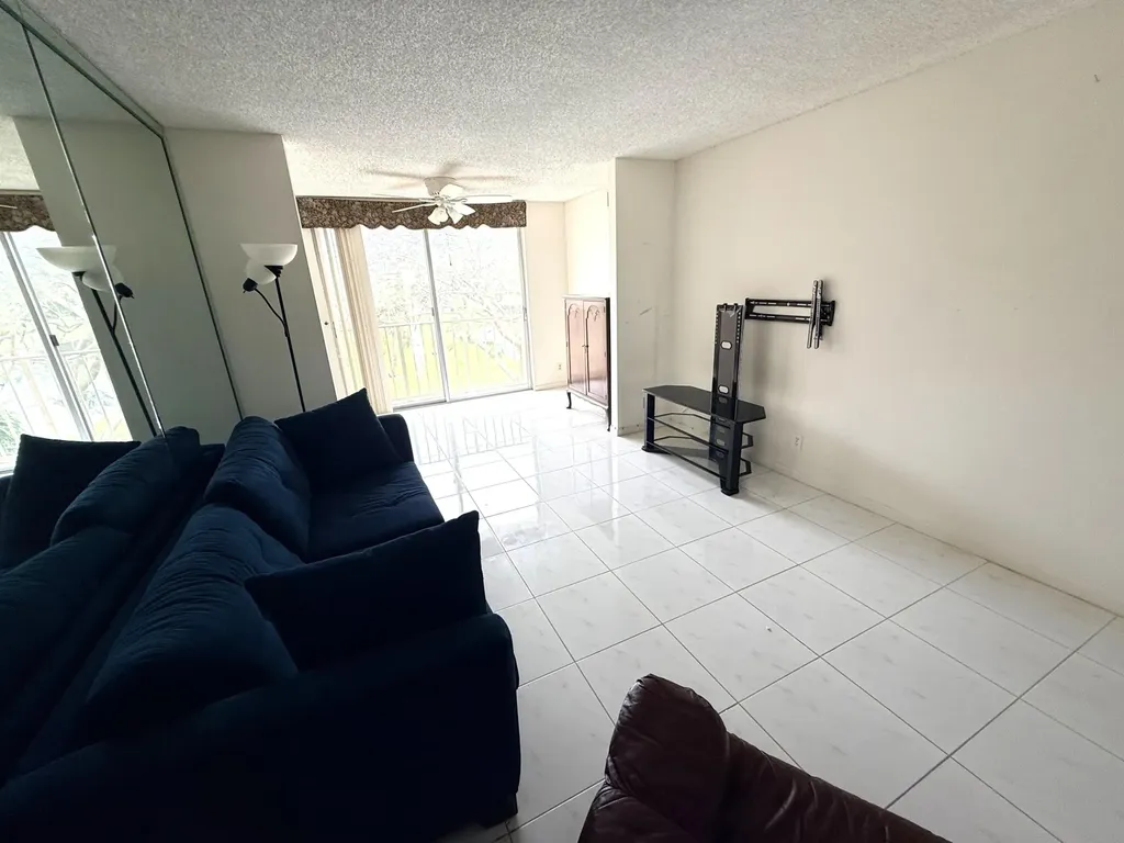 14307 Bedford Drive Delray Beach FL 33446