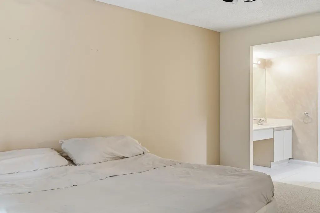 10118 Mangrove Drive Boynton Beach FL 33437