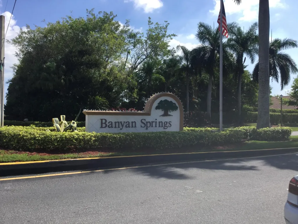 10118 Mangrove Drive Boynton Beach FL 33437
