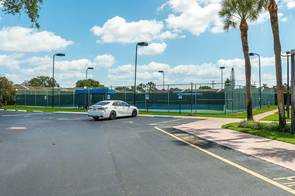 5220 Las Verdes Circle Delray Beach FL 33484