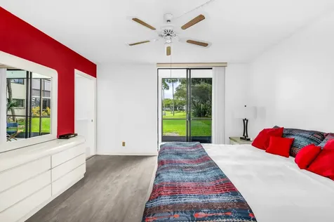 5220 Las Verdes Circle Delray Beach FL 33484
