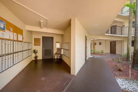 5220 Las Verdes Circle Delray Beach FL 33484