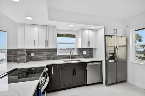 896 N Federal Highway Lantana FL 33462