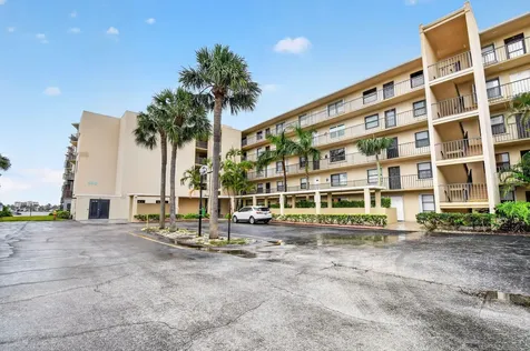 896 N Federal Highway Lantana FL 33462