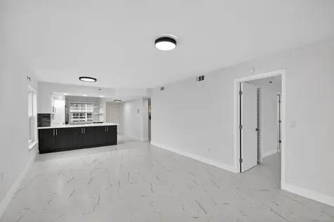 896 N Federal Highway Lantana FL 33462