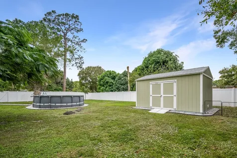 1815 S 30th Street Fort Pierce FL 34947