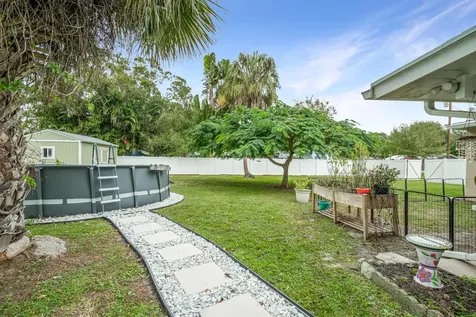 1815 S 30th Street Fort Pierce FL 34947