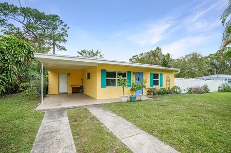 1815 S 30th Street Fort Pierce FL 34947