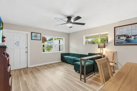 1815 S 30th Street Fort Pierce FL 34947