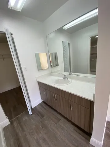 18335 NW 68 Avenue Hialeah FL 33015