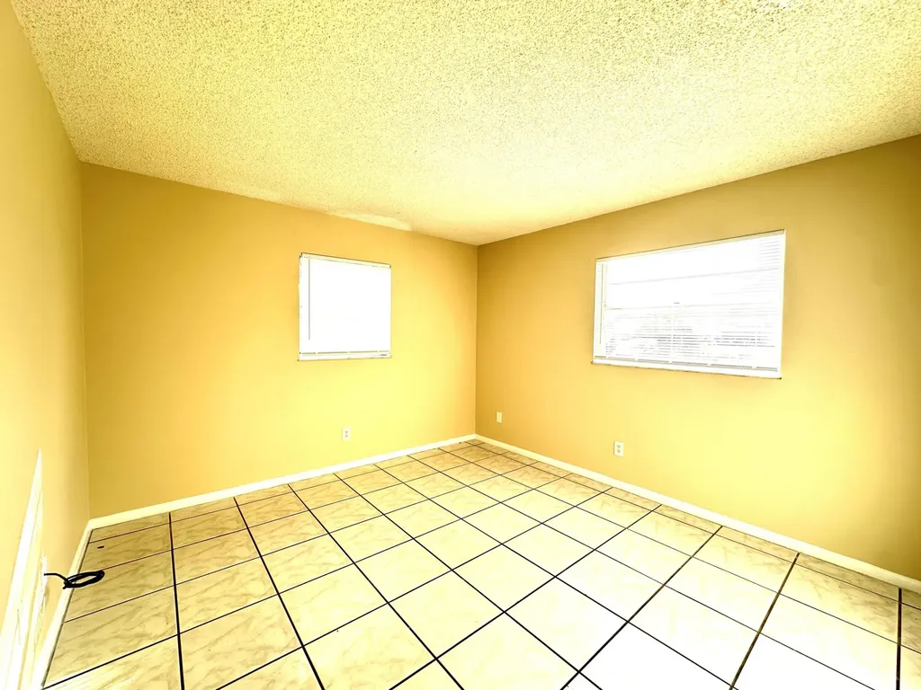 3365 SE Garden Street Stuart FL 34997