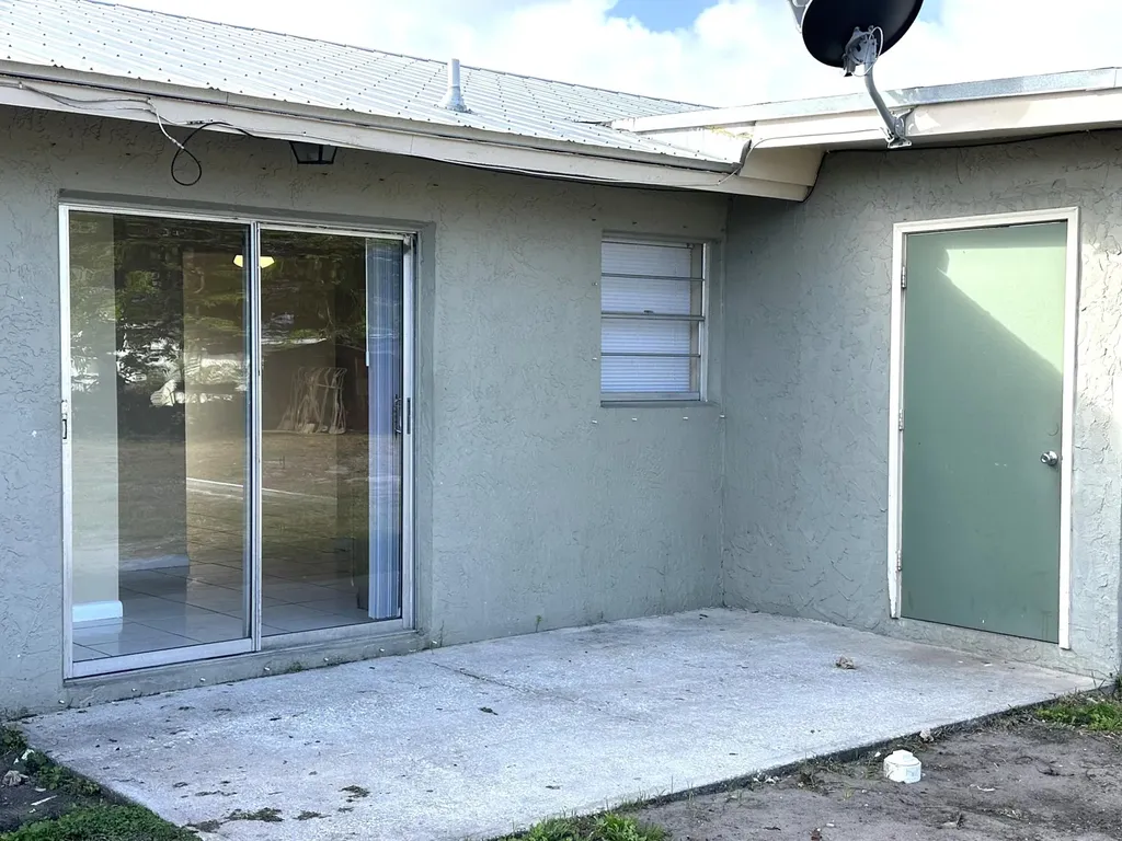 3365 SE Garden Street Stuart FL 34997