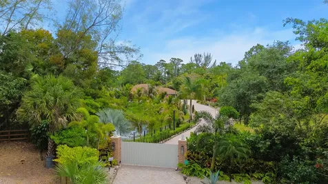 14800 April Drive Loxahatchee Groves FL 33470