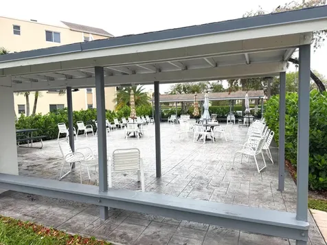 7076 Huntington Lane Delray Beach FL 33446