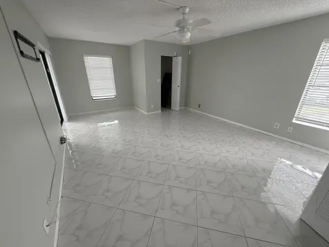 7076 Huntington Lane Delray Beach FL 33446