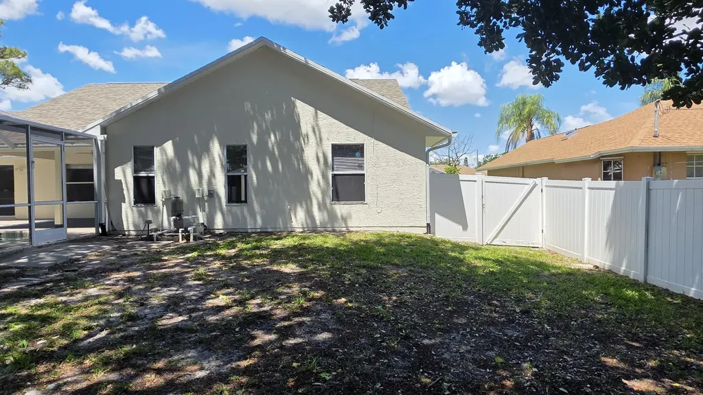 2820 SE Pace Drive Port St Lucie FL 34984