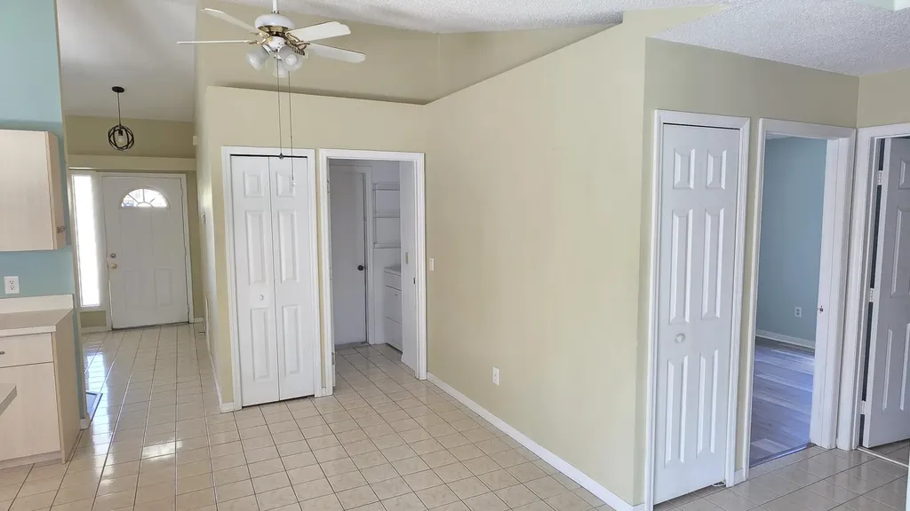 2820 SE Pace Drive Port St Lucie FL 34984