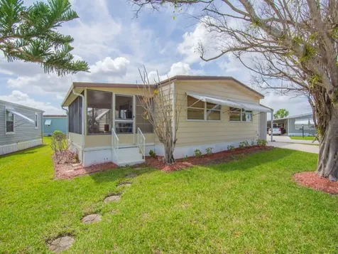 225 NE Forrest Court Jensen Beach FL 34957