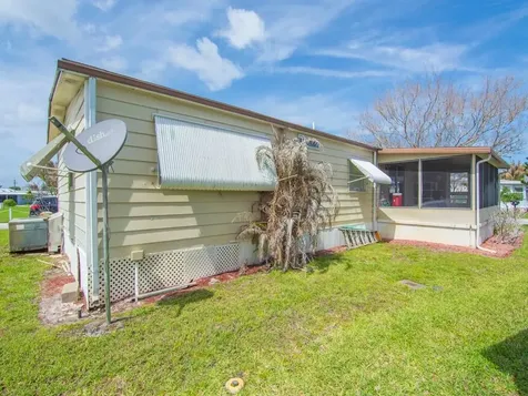 225 NE Forrest Court Jensen Beach FL 34957