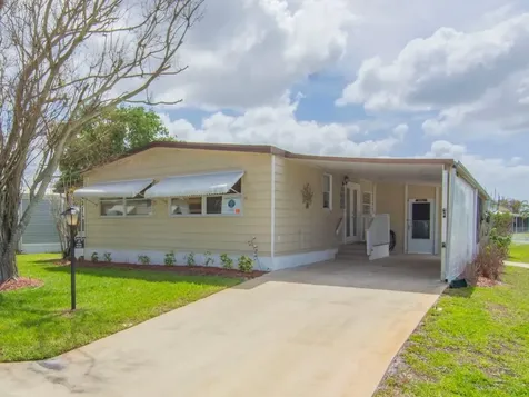 225 NE Forrest Court Jensen Beach FL 34957