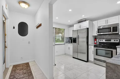 2504 Antigua Terrace Coconut Creek FL 33066