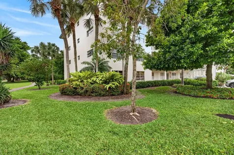 2504 Antigua Terrace Coconut Creek FL 33066