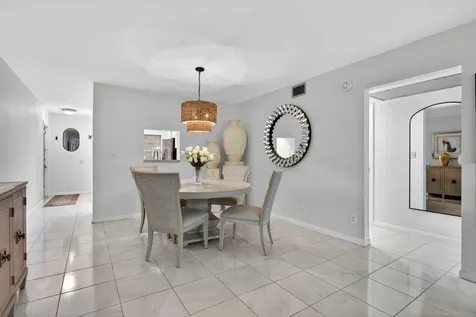 2504 Antigua Terrace Coconut Creek FL 33066