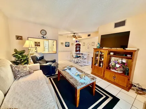 10059 Winding Lake Road Sunrise FL 33351