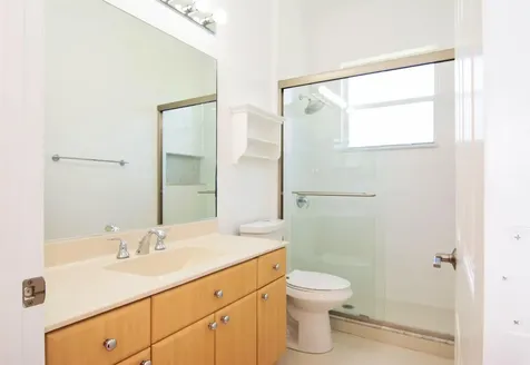 2002 Schooner Lane Weston FL 33327